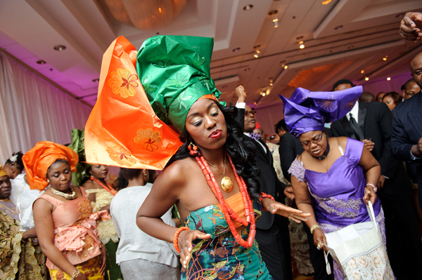 musica and dancing at nigerian owanbe party